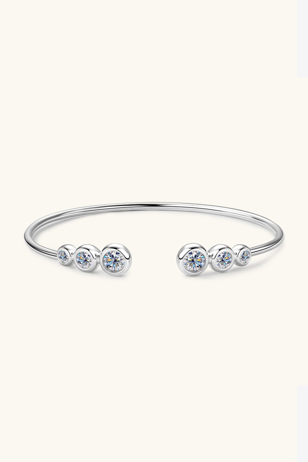 1.8 Carat Moissanite 925 Sterling Silver or 18K Gold - Plated Bracelet - Bracelets - Silver - Bella Bourget