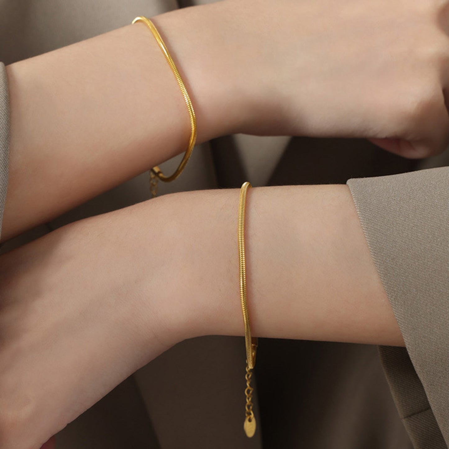 18K Gold - Plated Minimalist Bracelet - Bracelets - Gold - Bella Bourget