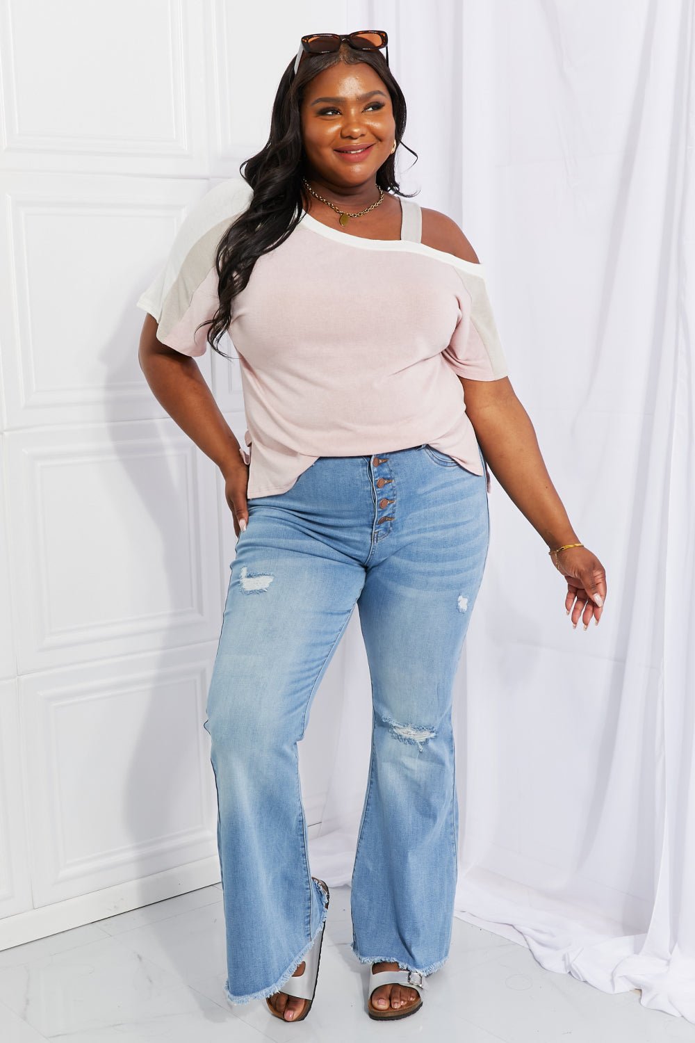 Andree by Unit Full Size Something Simple Cold Shoulder Tee - Top - Dusty Pink - Bella Bourget