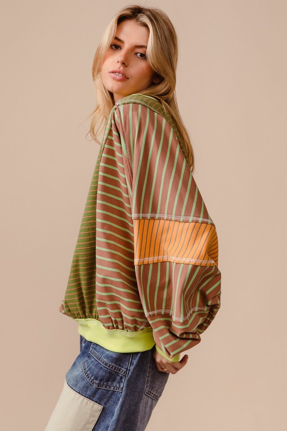 BiBi Color Block Striped Round Neck Sweatshirt - Sweatshirt - Olive/Latte - Bella Bourget