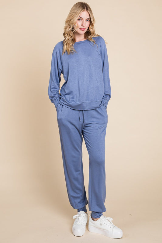 Super Lady Round Neck Raglan Sleeve Top and Pants Lounge Set