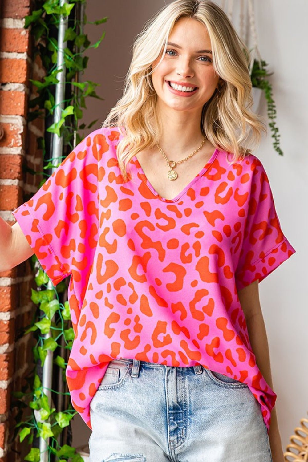 First Love Leopard V - Neck Short Sleeve Woven Top - Top - PINK - Bella Bourget