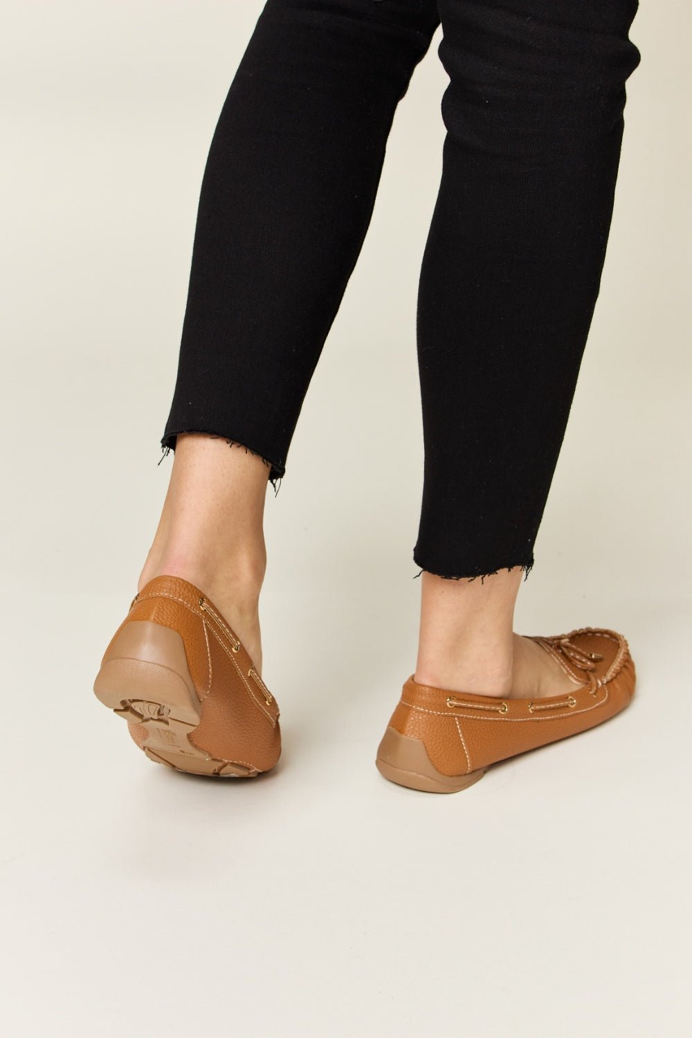 Forever Link Bow Decor Flat Loafers - Loafers - TAN - Bella Bourget