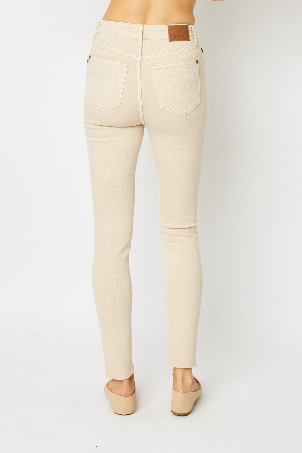 Judy Blue Full Size Garment Dyed Tummy Control Skinny Jeans - jeans - BONE - Bella Bourget