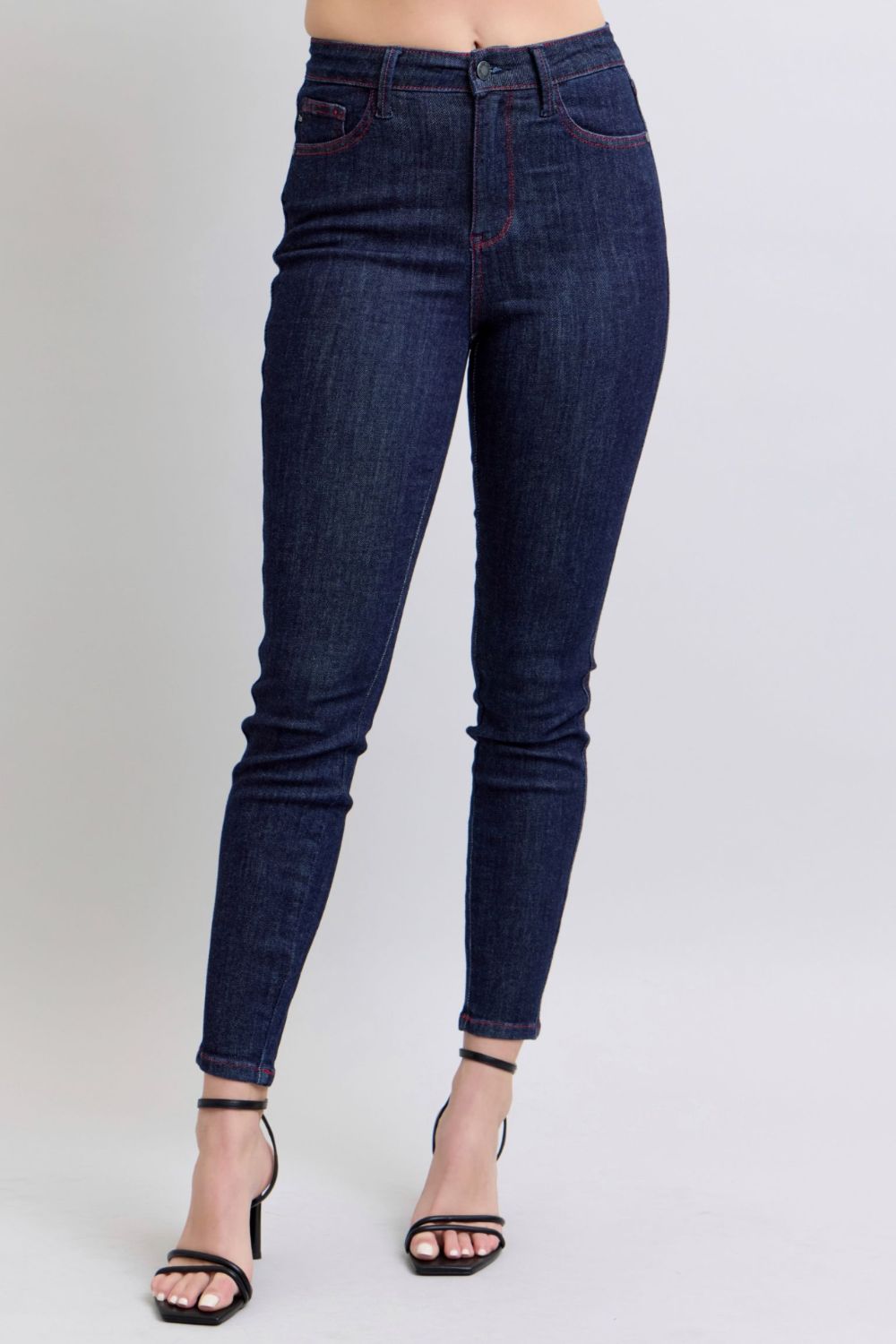 Judy Blue Full Size Heart Shaped Back Pockets Skinny Jeans - Jeans - Dark - Bella Bourget