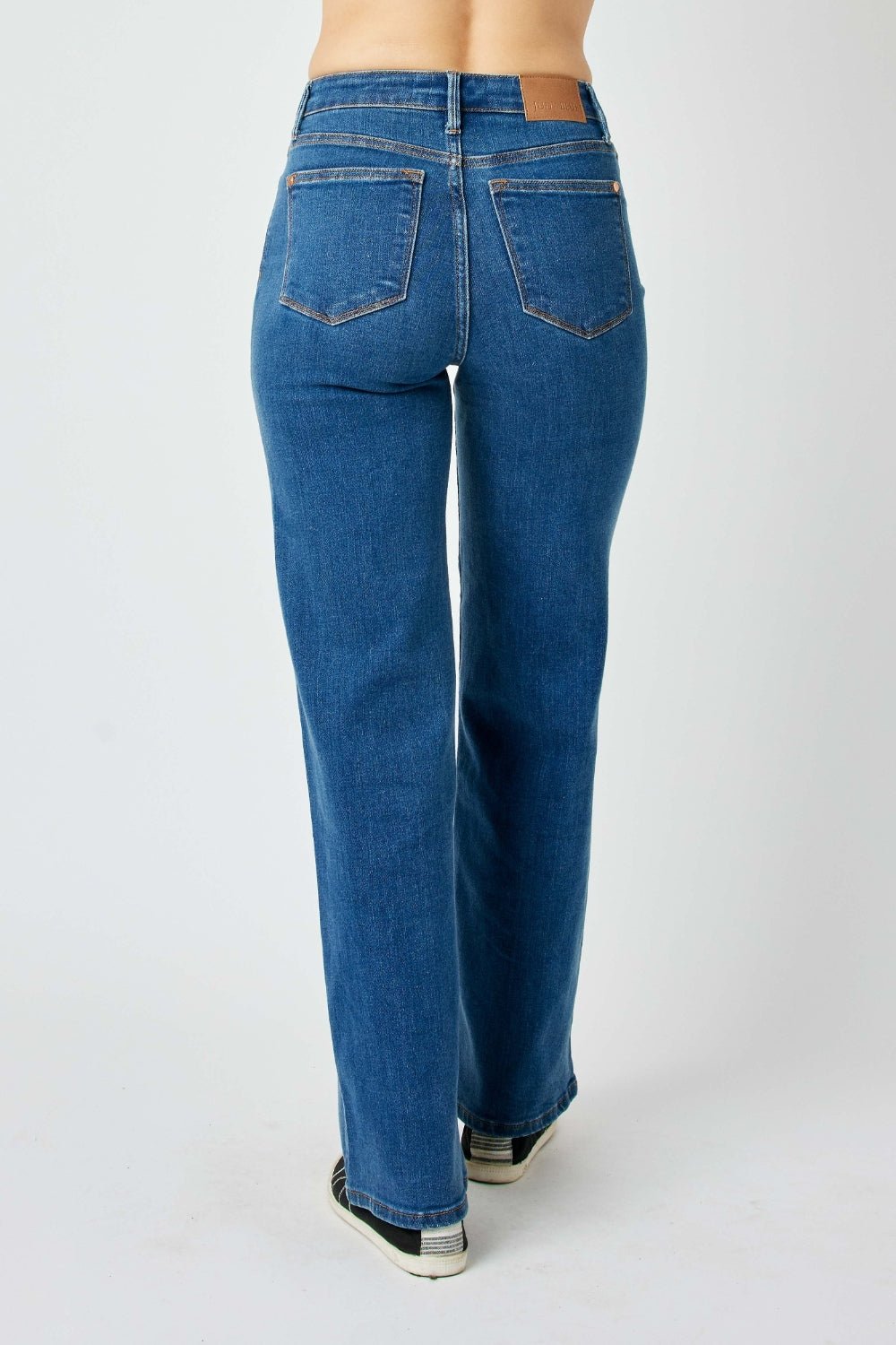 Judy Blue Full Size High Rise Straight Jeans - Jeans - Medium - Bella Bourget