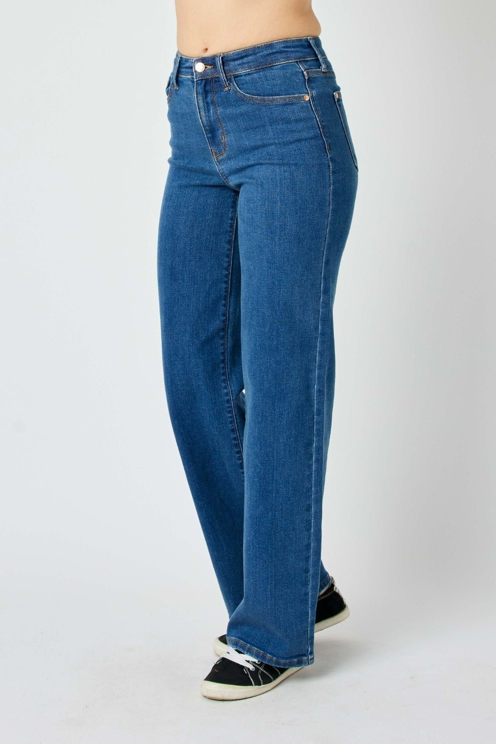 Judy Blue Full Size High Rise Straight Jeans - Jeans - Medium - Bella Bourget