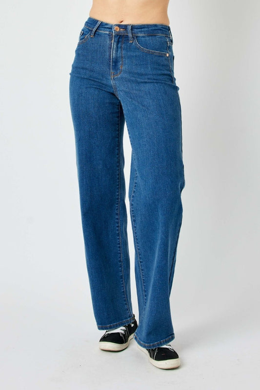 Judy Blue Full Size High Rise Straight Jeans - Jeans - Medium - Bella Bourget