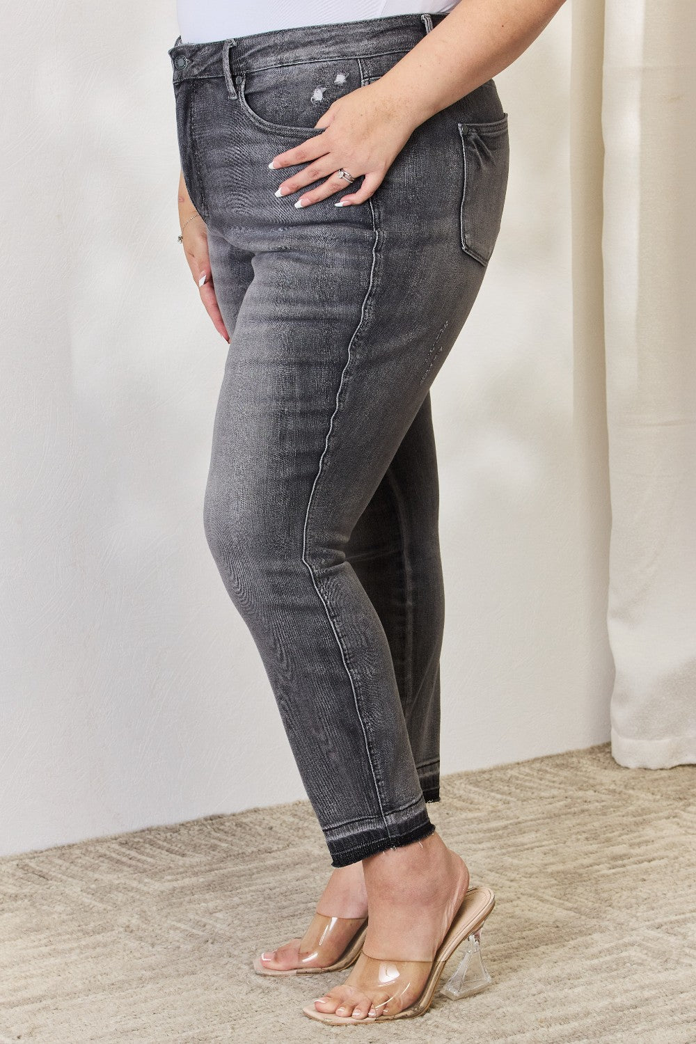 Judy Blue Full Size High Waist Tummy Control Release Hem Skinny Jeans - Jeans - GREY - Bella Bourget