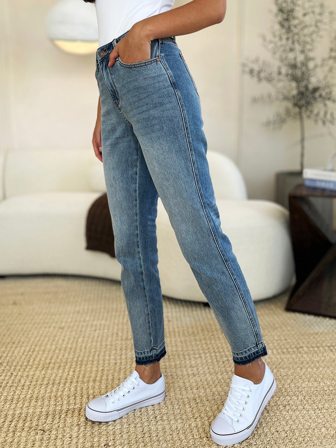 Judy Blue Full Size Mid Rise Rigid Magic Release Hem Jeans - Jeans - Medium - Bella Bourget