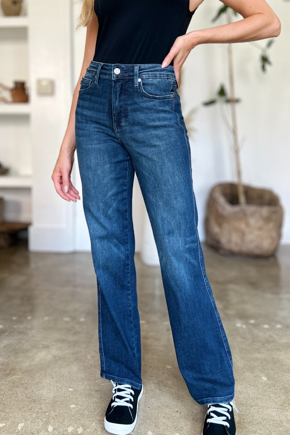 Judy Blue Full Size Tummy Control Straight Jeans - Jeans - Dark - Bella Bourget