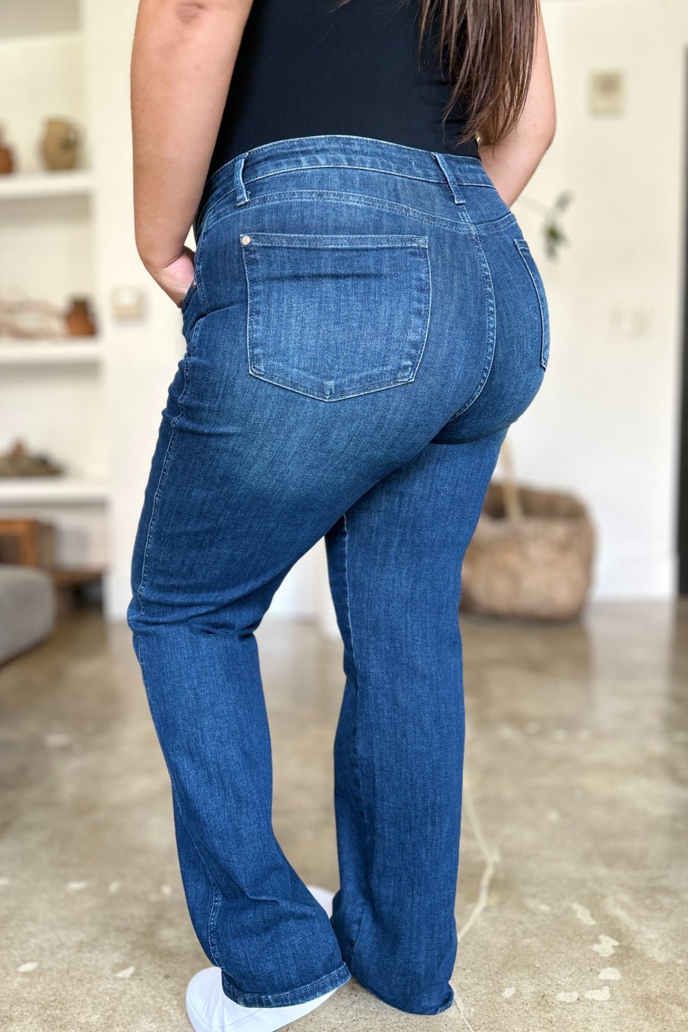 Judy Blue Full Size Tummy Control Straight Jeans - Jeans - Dark - Bella Bourget