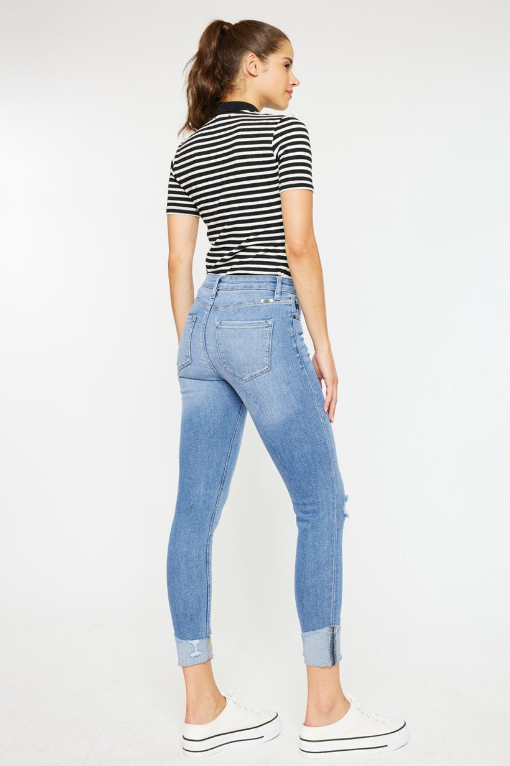 Kancan Distressed Cat's Whiskers Button Fly Jeans - jeans - LIGHT - Bella Bourget