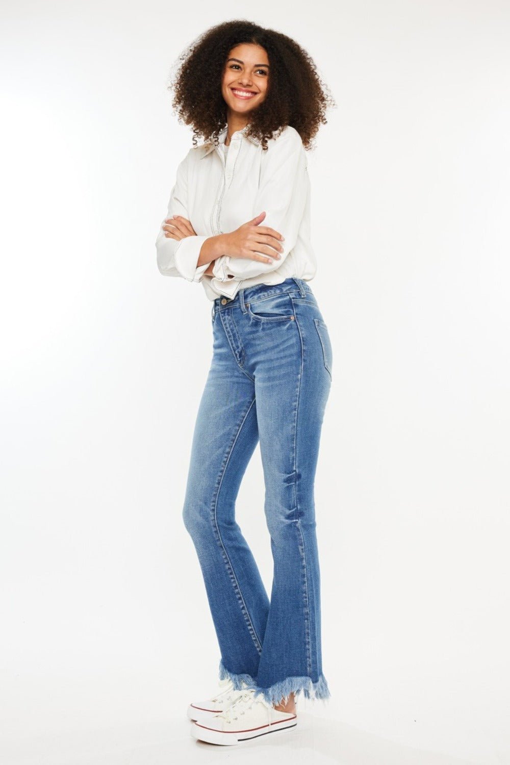 Kancan High Rise Frayed Hem Jeans - Jeans - Medium - Bella Bourget