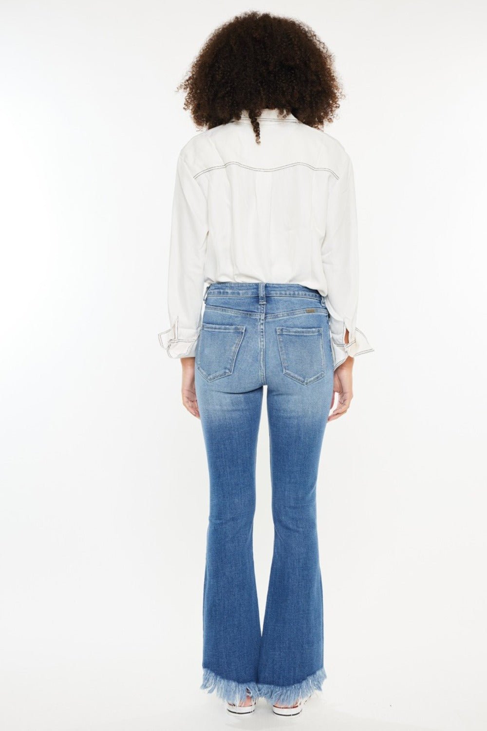 Kancan High Rise Frayed Hem Jeans - Jeans - Medium - Bella Bourget