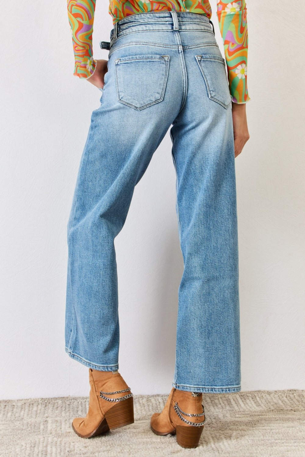 Kancan High Waist Wide Leg Jeans - Jeans - Medium - Bella Bourget