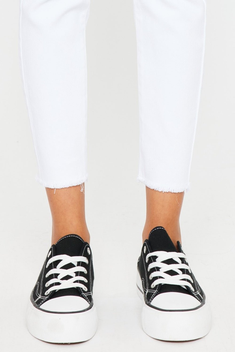 Kancan Mid Rise Ankle Skinny Jeans - jeans - White - Bella Bourget