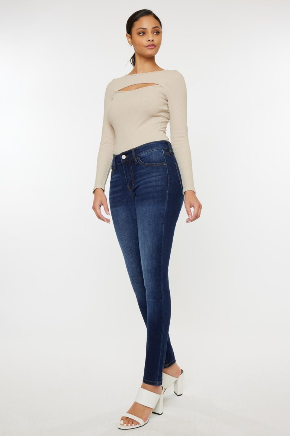 Kancan Mid Rise Gradient Skinny Jeans - jeans - Dark - Bella Bourget