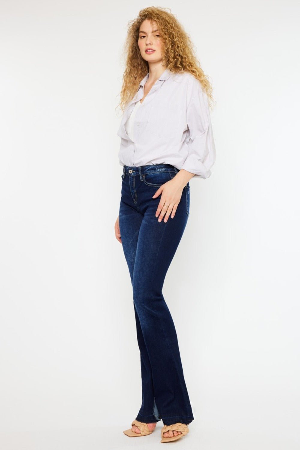 Kancan Mid Rise Slim Flare Jeans - Jeans - Dark - Bella Bourget