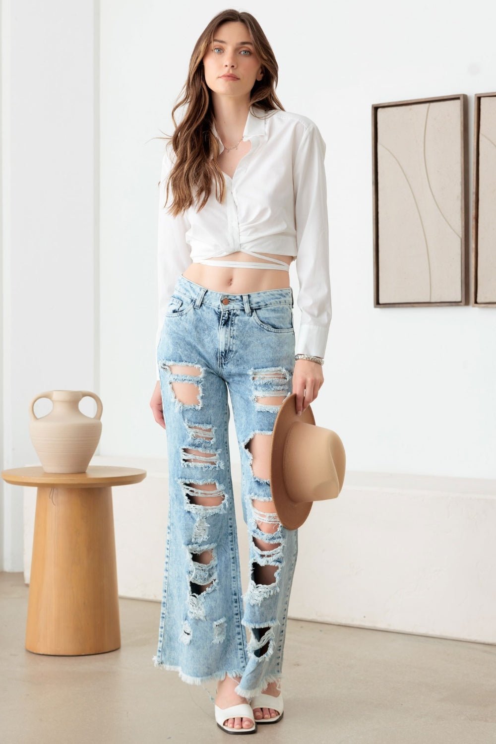 Litz La Distressed Frayed Hem Flare Jeans - Jeans - Acid Wash Denim - Bella Bourget