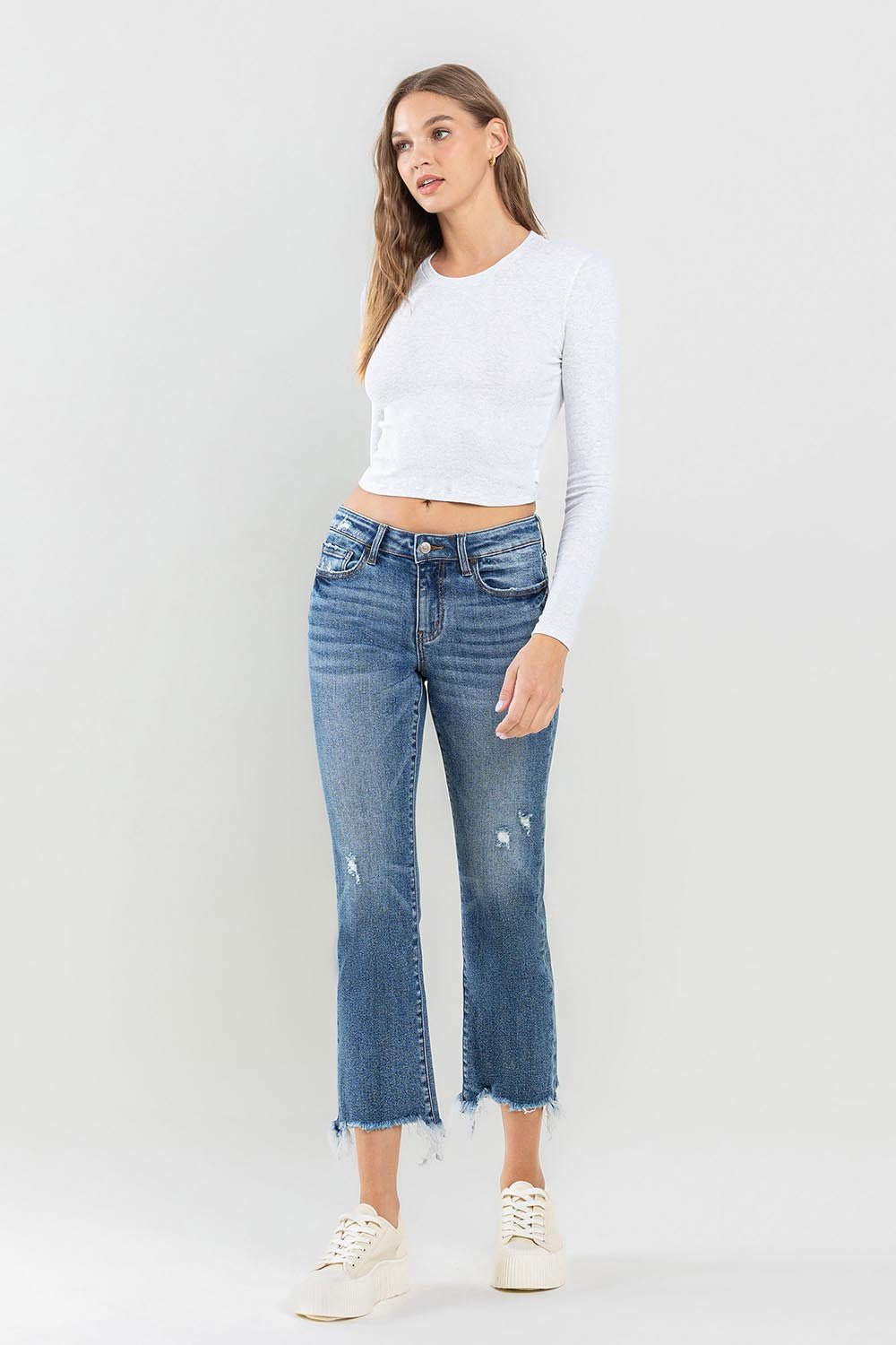 Lovervet Mid Rise Frayed Hem Jeans - jeans - Medium - Bella Bourget