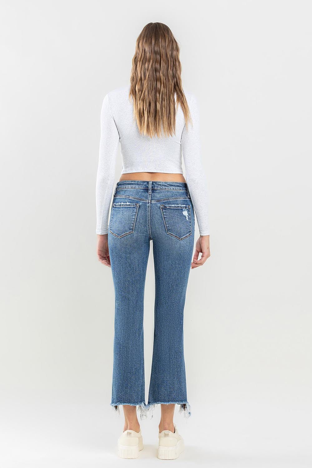 Lovervet Mid Rise Frayed Hem Jeans - jeans - Medium - Bella Bourget