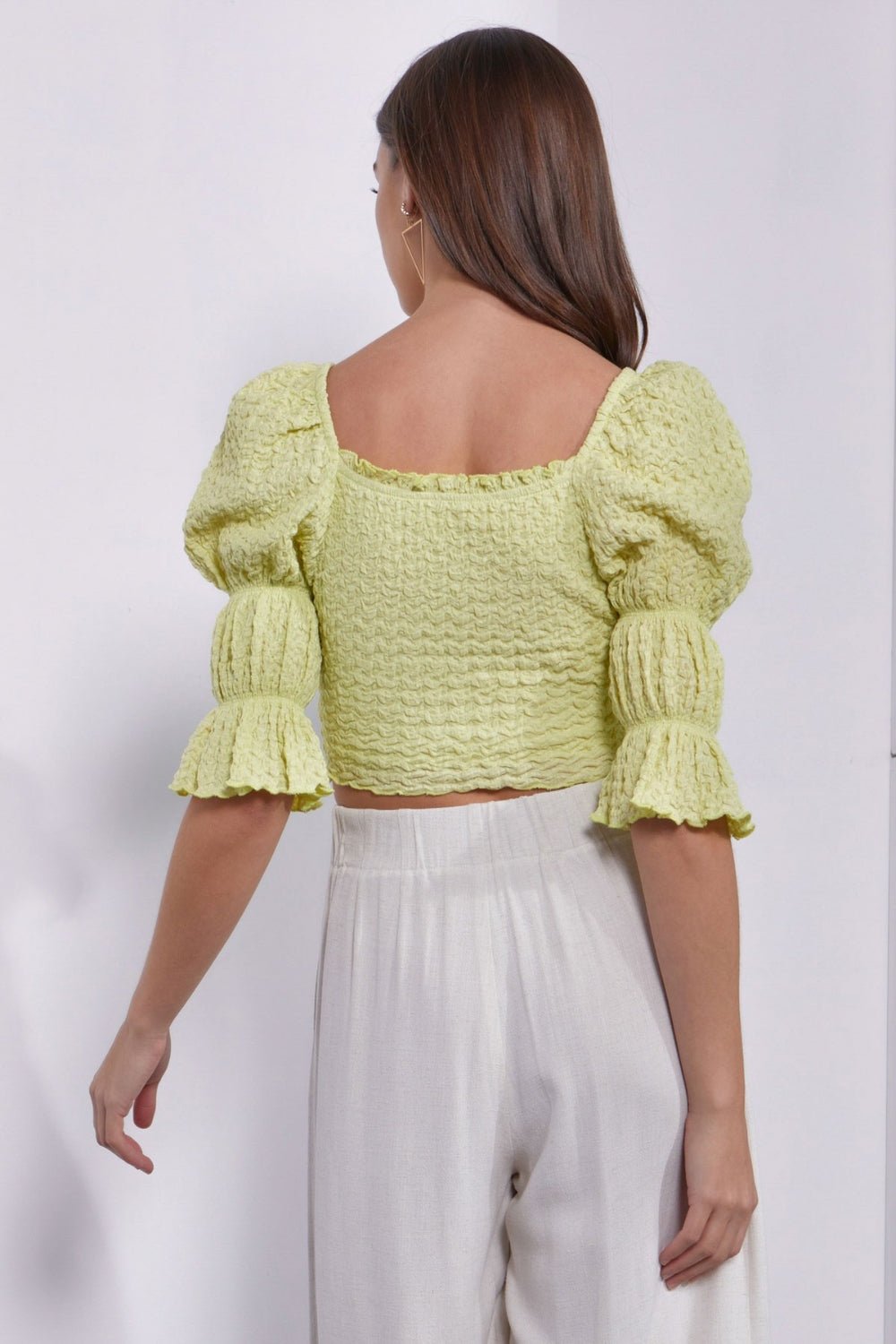 MUSTARD SEED Crinkle Texture Puff Sleeve Crop Top - Top - Lemonade - Bella Bourget