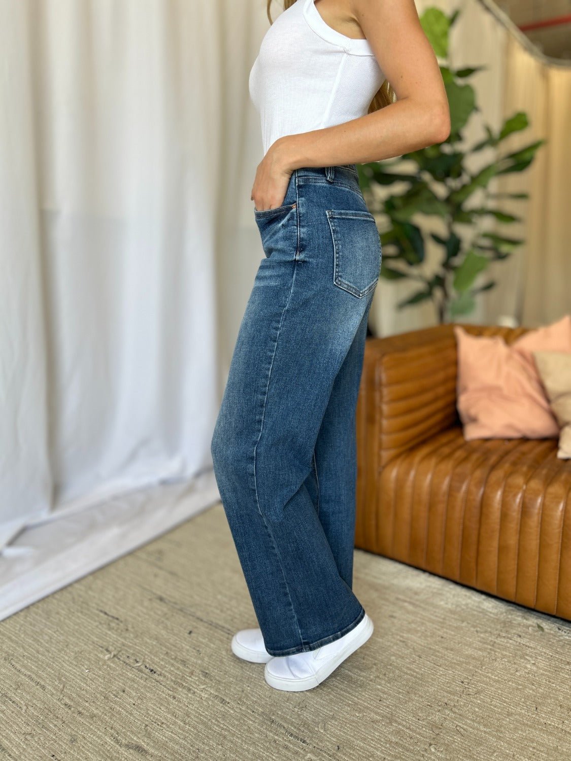 RFM Full Size High Rise Tummy Control Wide Leg Jeans - Jeans - Medium - Bella Bourget