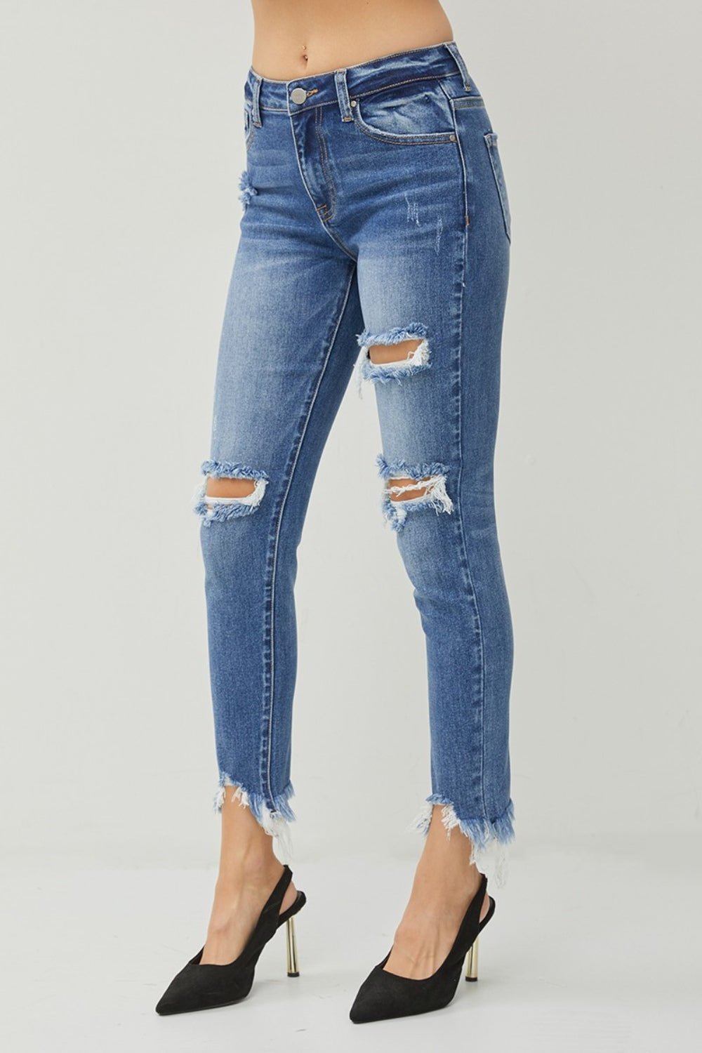 RISEN Distressed Frayed Hem Slim Jeans - jeans - DARK - Bella Bourget