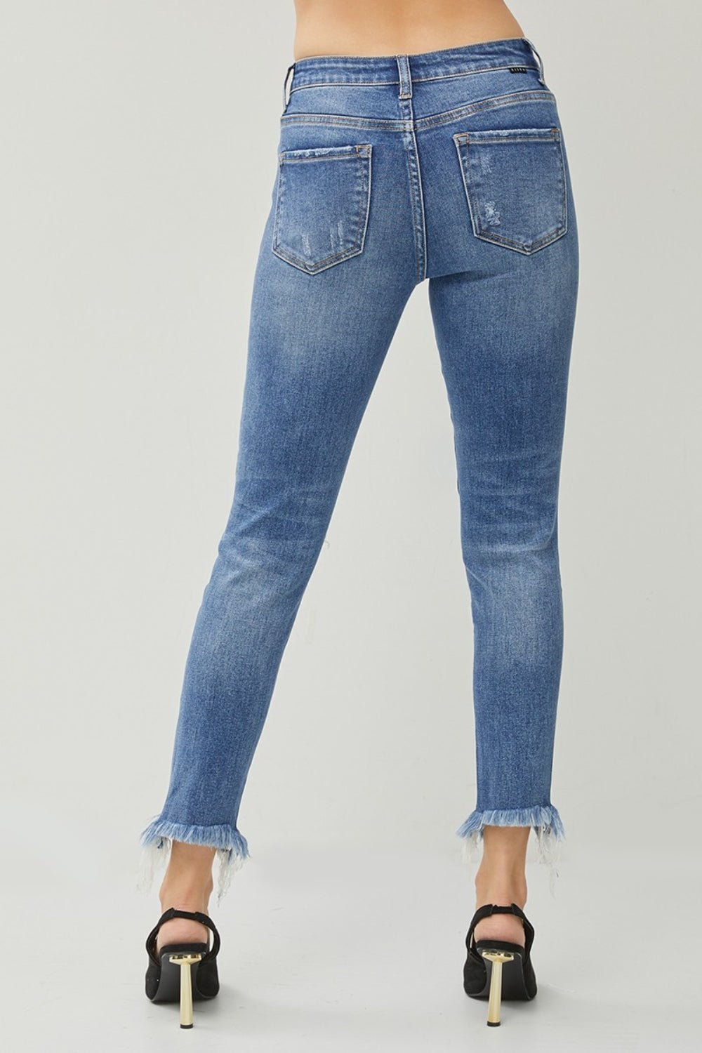 RISEN Distressed Frayed Hem Slim Jeans - jeans - DARK - Bella Bourget