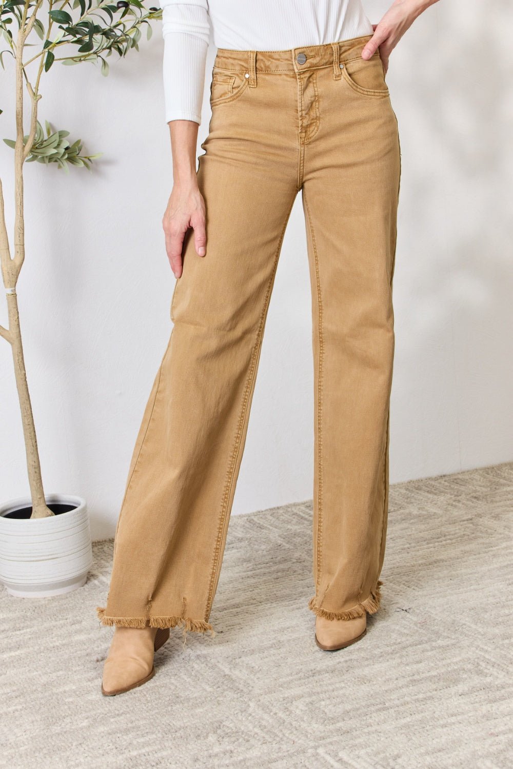 RISEN Full Size Fringe Hem Wide Leg Jeans - Jeans - MOCHA - Bella Bourget