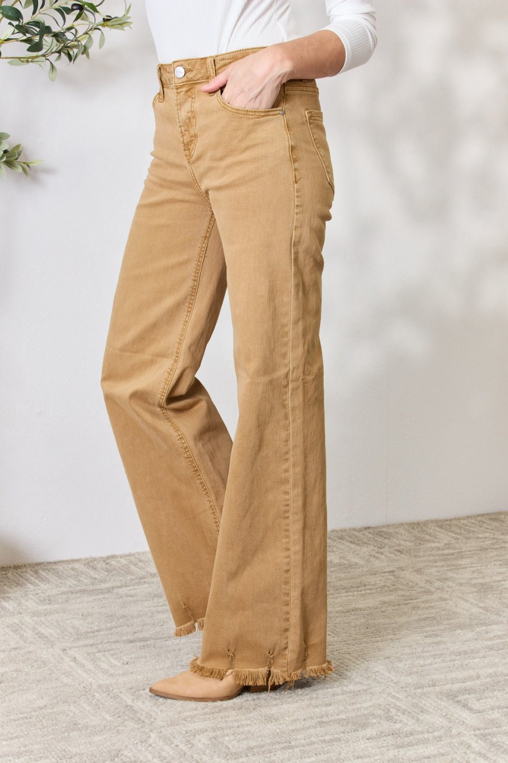 RISEN Full Size Fringe Hem Wide Leg Jeans - Jeans - MOCHA - Bella Bourget