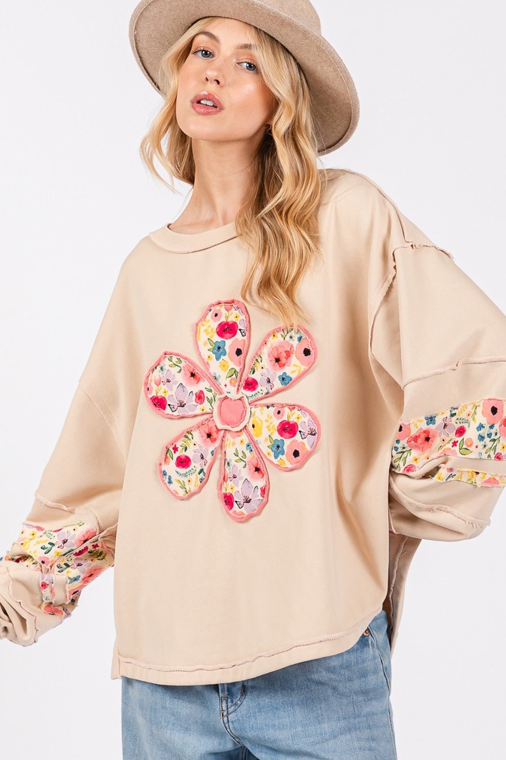 SAGE + FIG Daisy Patch Applique Long Sleeve Sweatshirt - Sweatshirt - Oatmeal - Bella Bourget