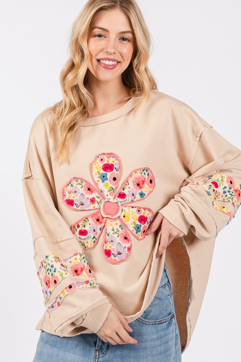 SAGE + FIG Daisy Patch Applique Long Sleeve Sweatshirt - Sweatshirt - Oatmeal - Bella Bourget