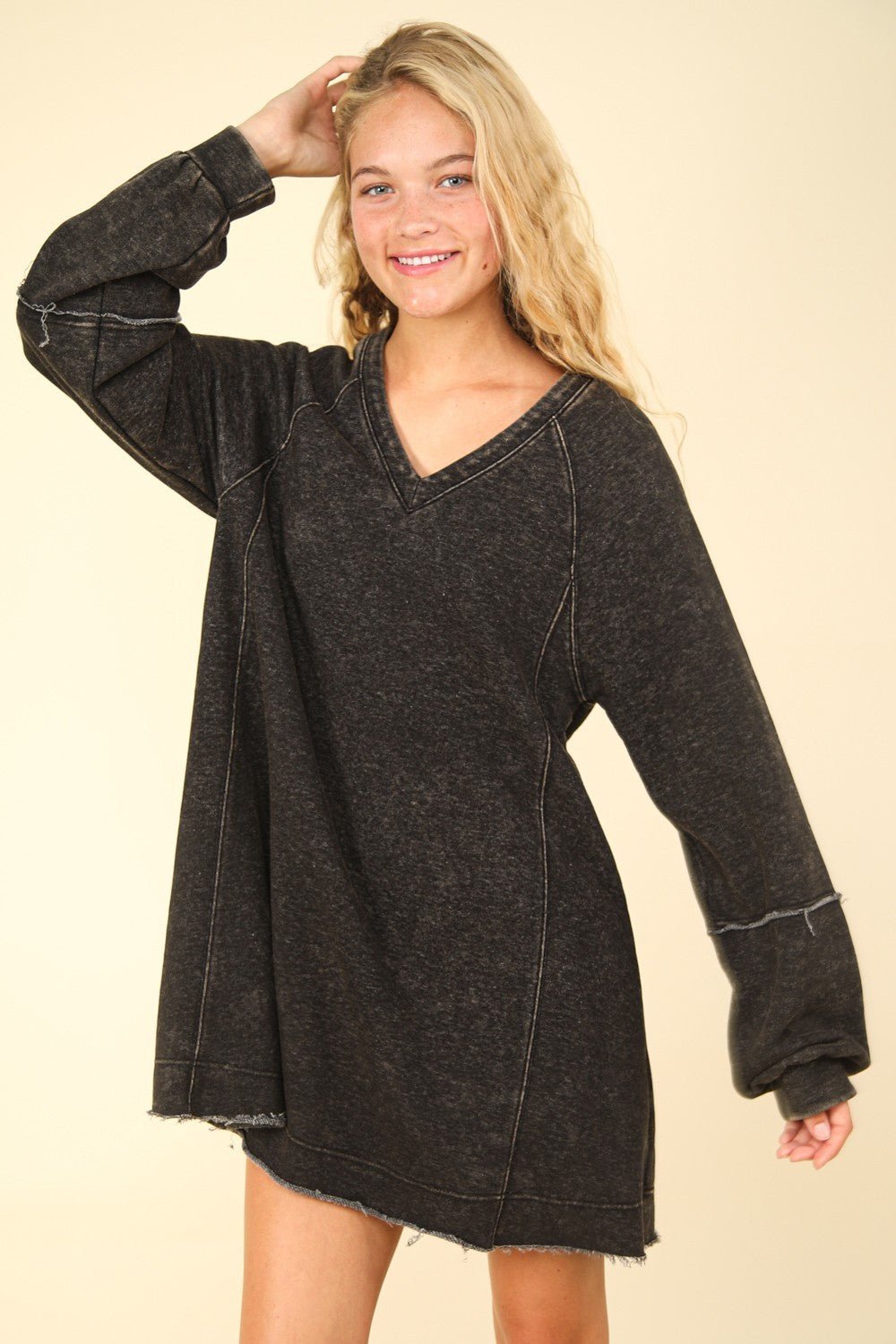 VERY J Mineral Washed Oversized A - Line Mini Dress - Sweatshirt dress - Black - Bella Bourget