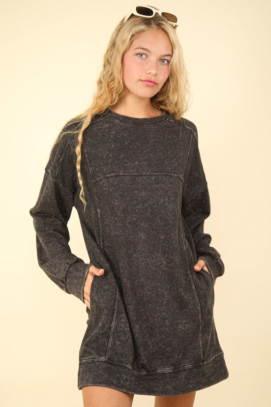 VERY J Mineral Washed Oversized Sweatshirt Mini Dress - Sweatshirt dress - Black - Bella Bourget