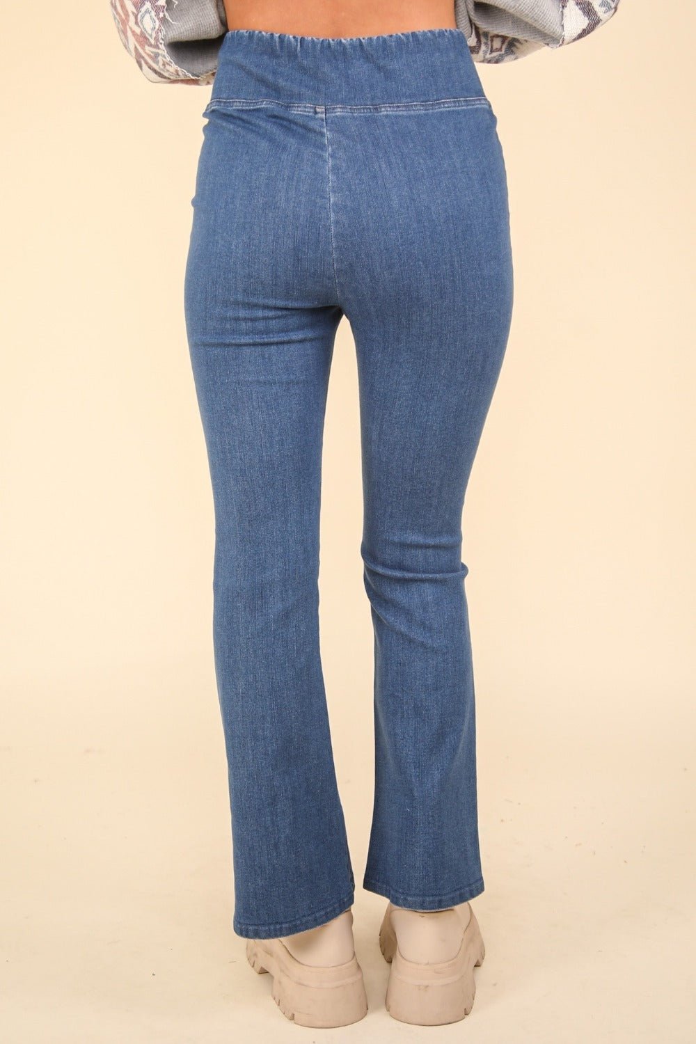 VERY J Washed Denim Stretchy Crossover Waist Leggings - Jeans - Indigo - Bella Bourget