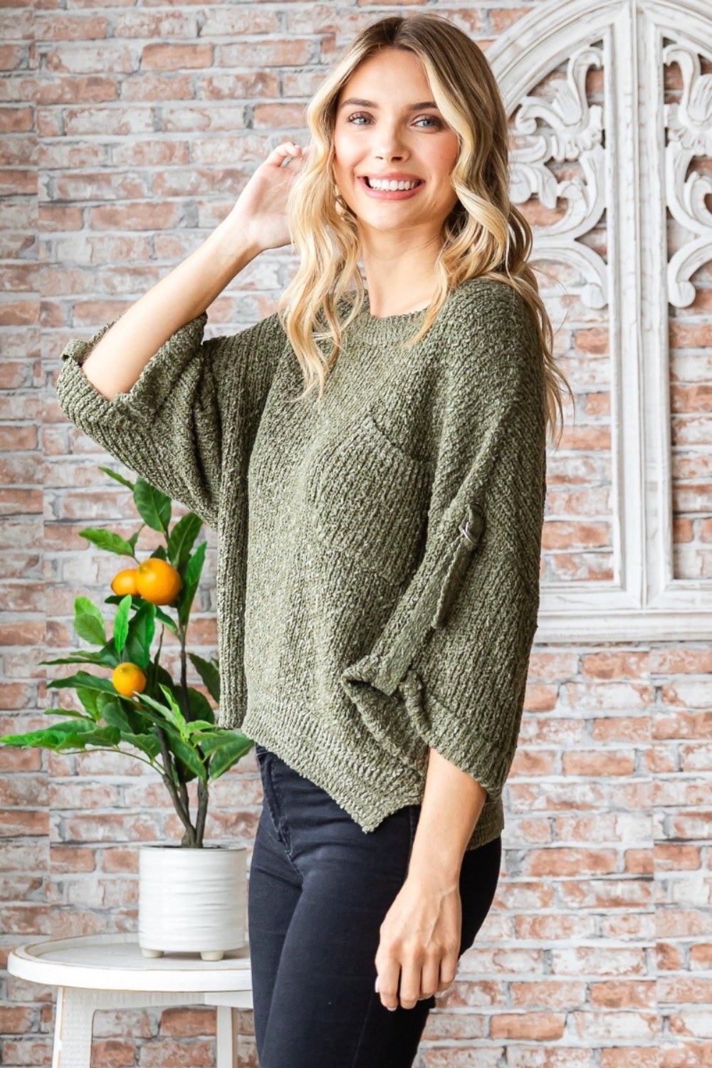 Veveret Round Neck Roll - Up Sweater - Sweater - OLIVE - Bella Bourget