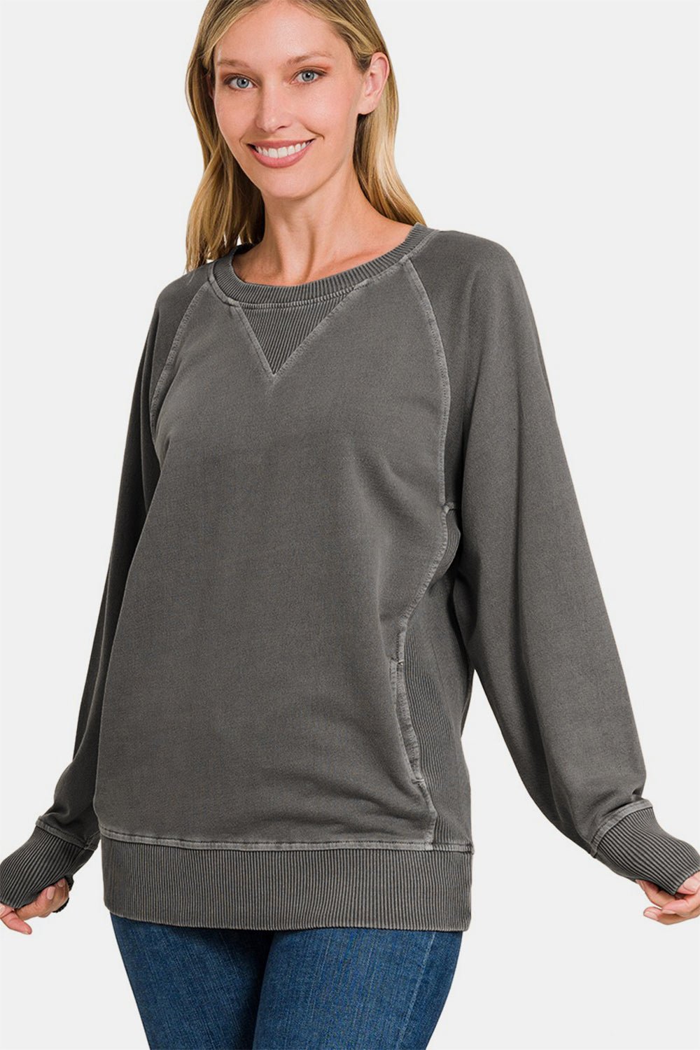 Zenana Round Neck Long Sleeve Sweatshirt - Sweatshirt - Black - Bella Bourget