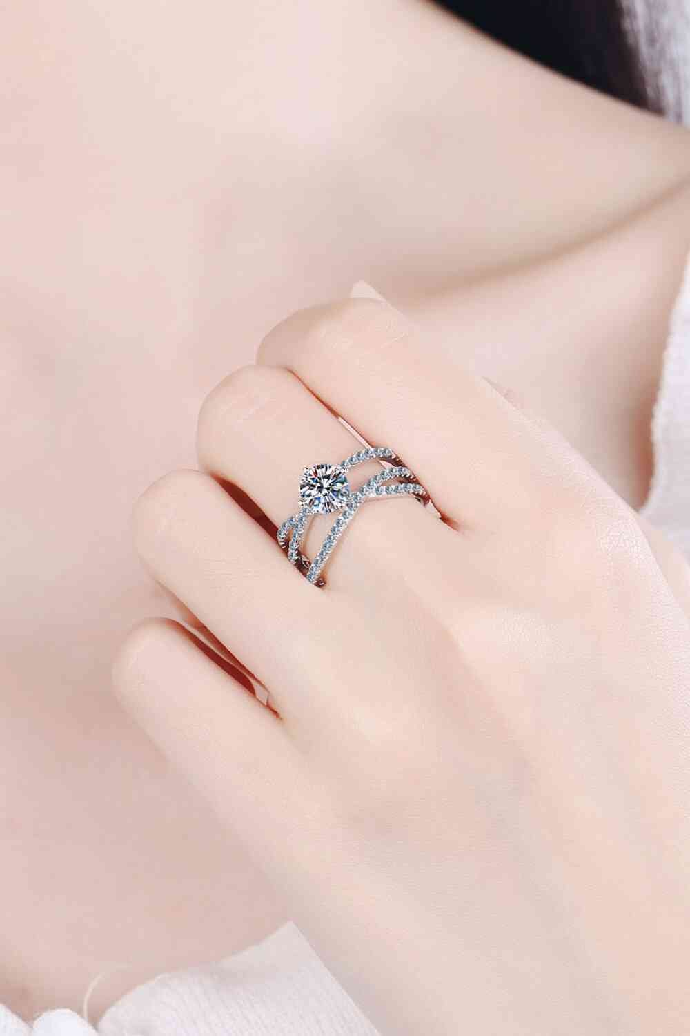 0.3 Carat Moissanite Crisscross Ring - Ring - Silver - Bella Bourget