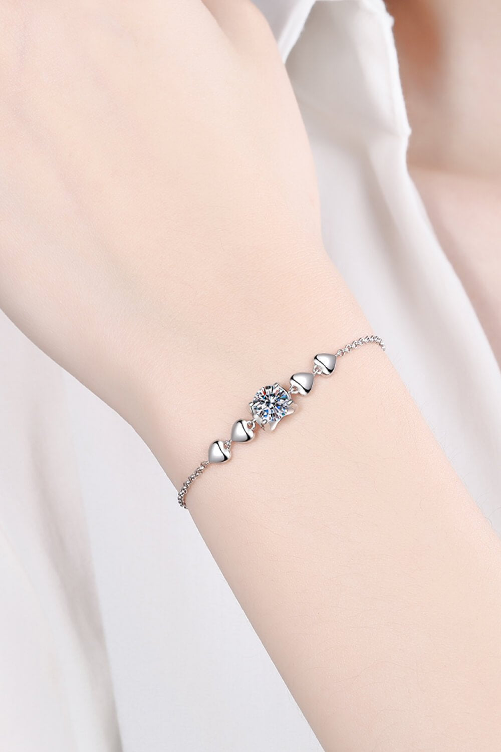 1 Carat Moissanite Heart Bracelet - Bracelets - Silver - Bella Bourget