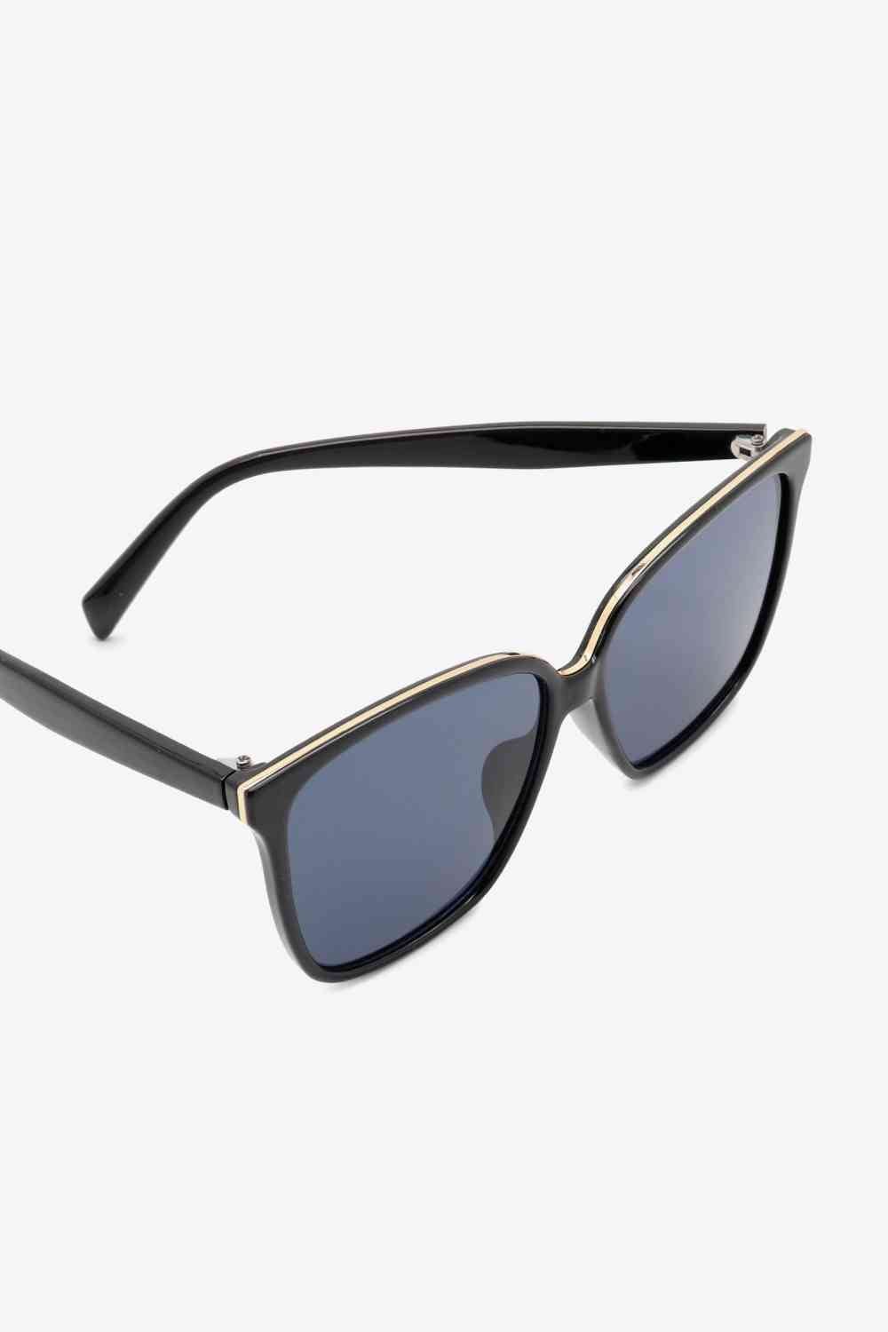 Classic Sunglasses - sunglasses - Dusty Blue - Bella Bourget