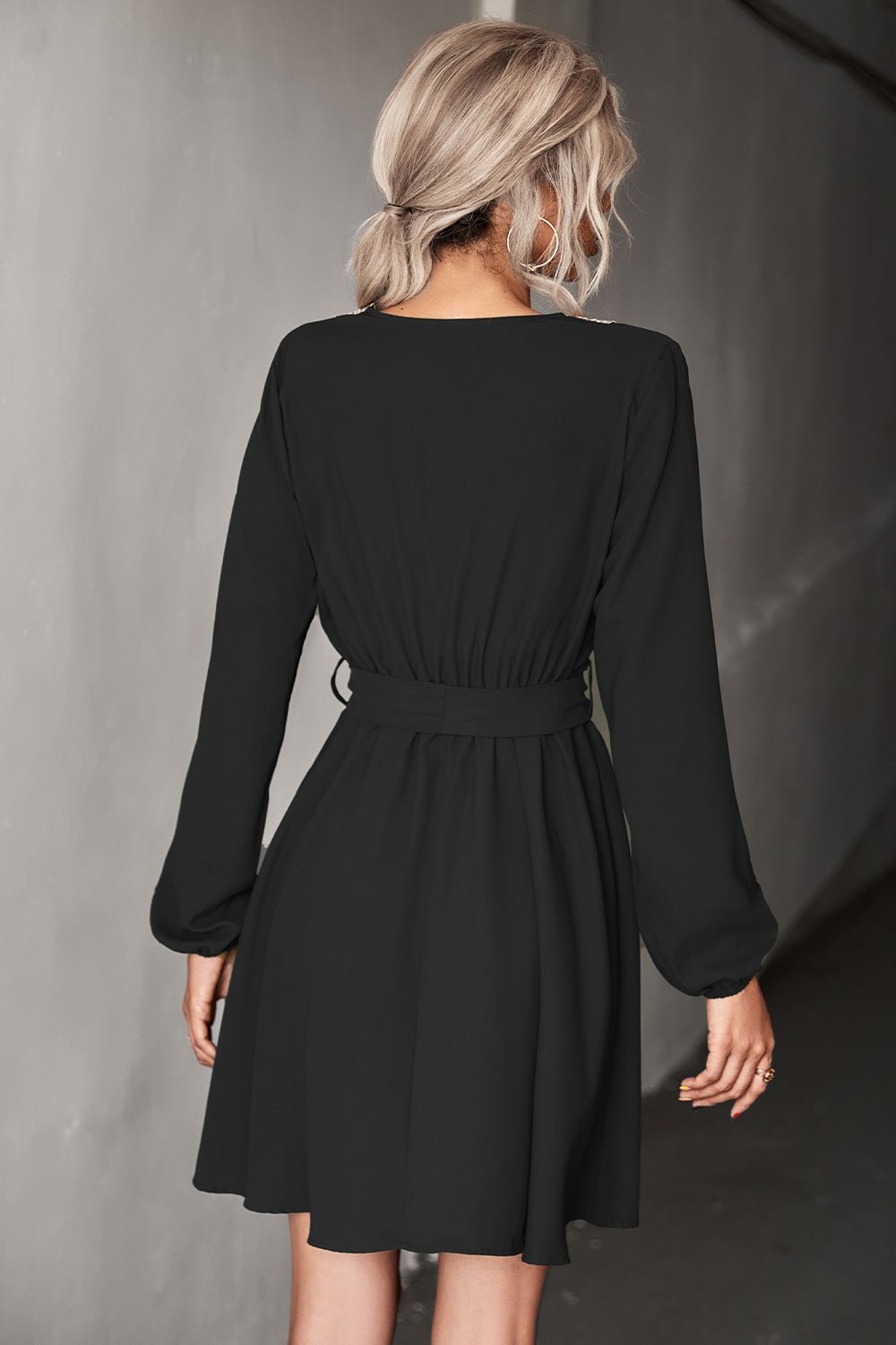 Contrast V - Neck Belted Dress - Dress - Black - Bella Bourget