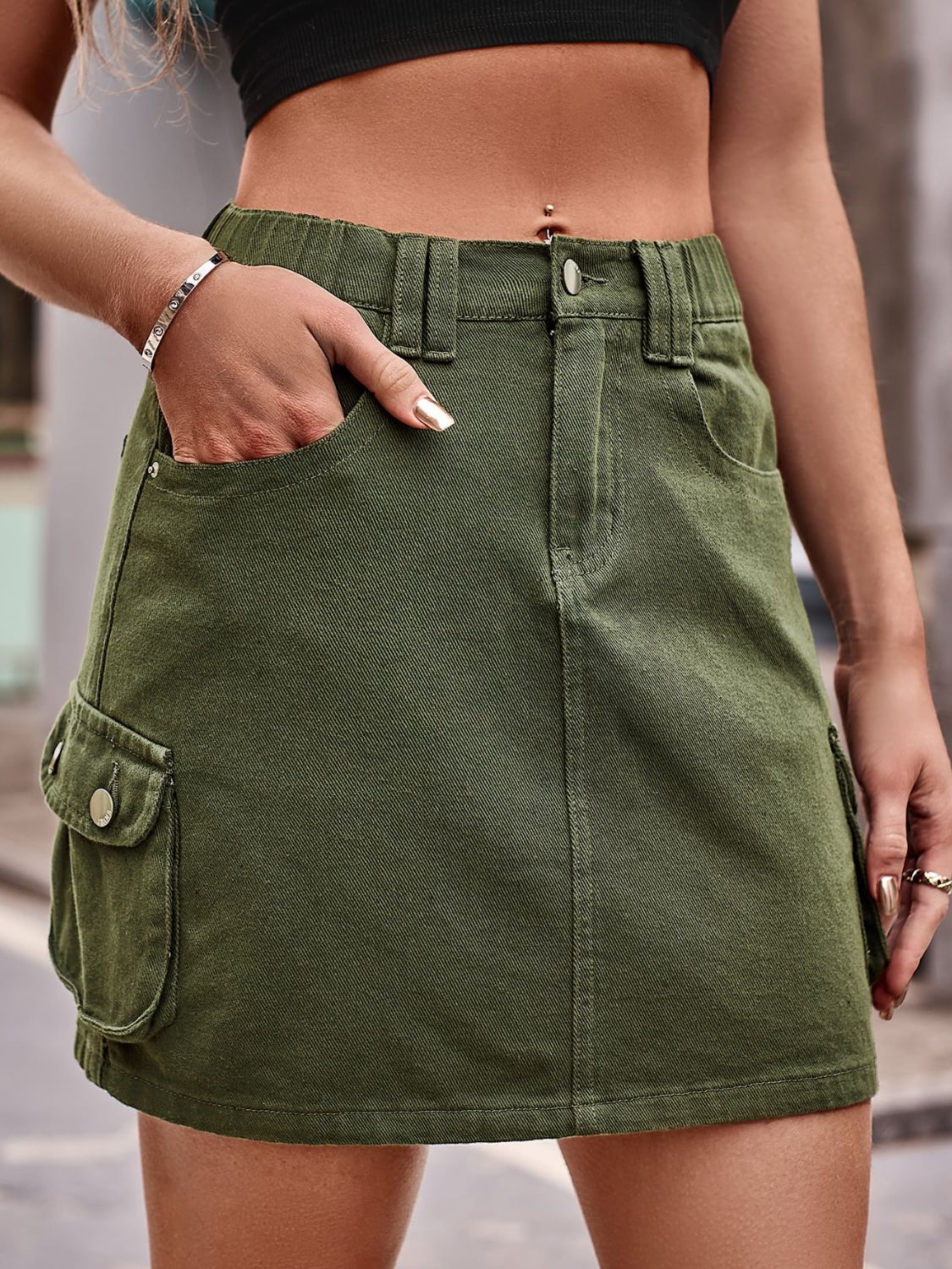 Mini Skirt with Pockets - Skirt - Army Green - Bella Bourget