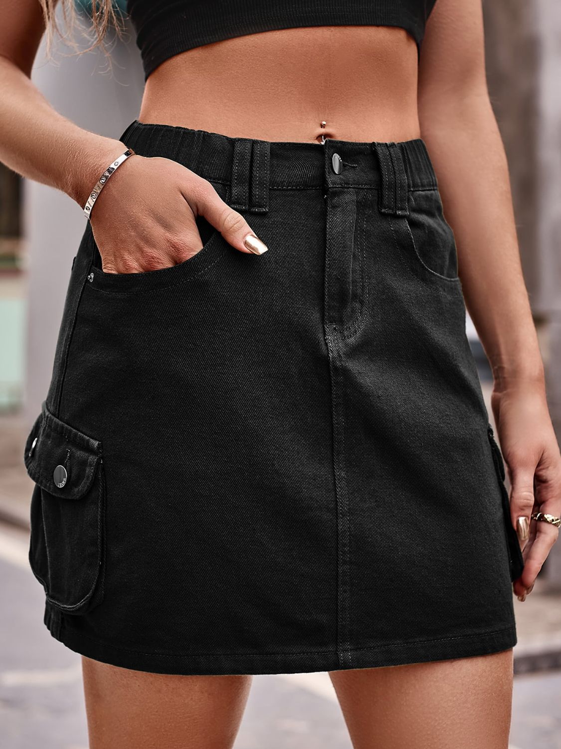 Mini Skirt with Pockets - Skirt - Black - Bella Bourget