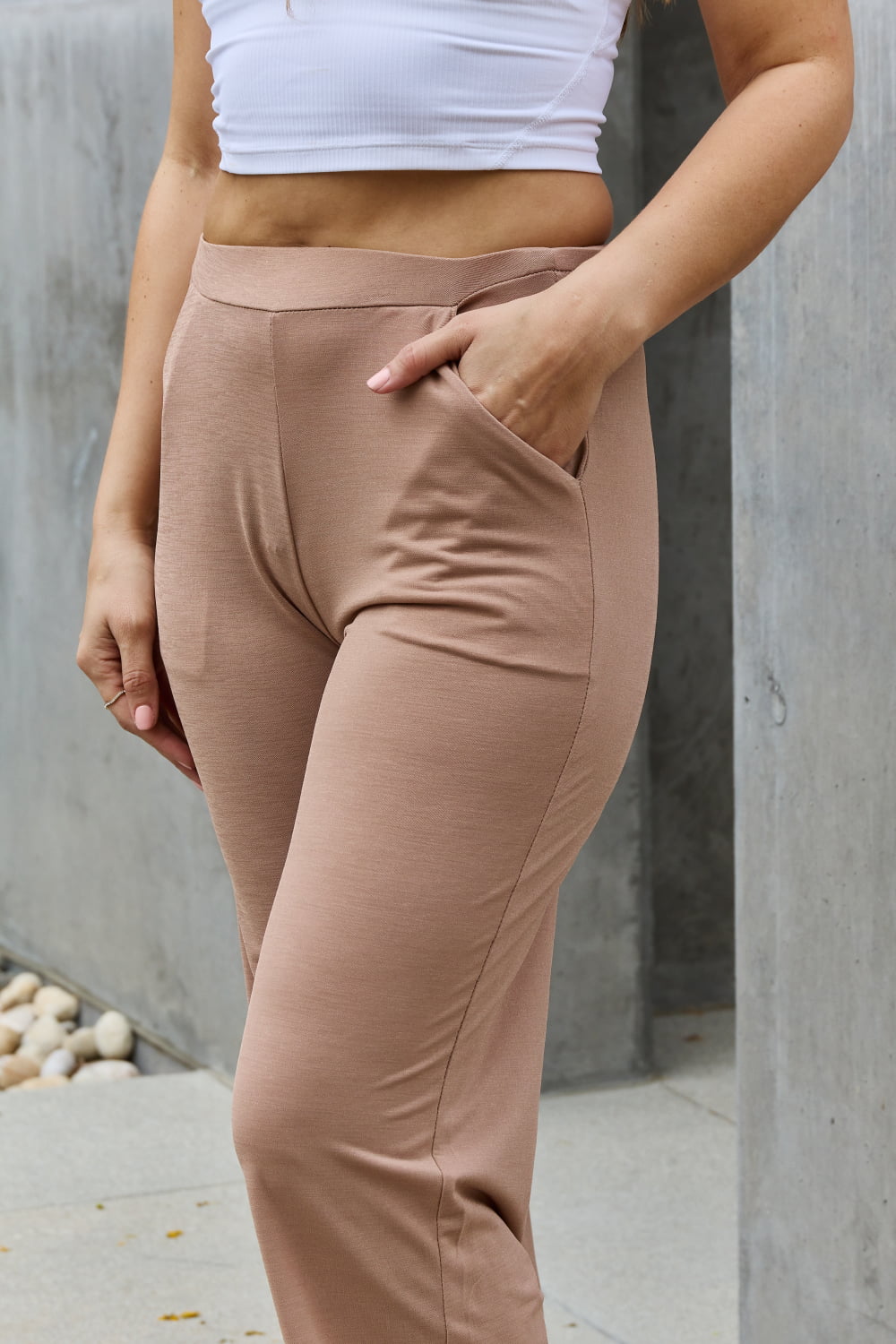 e.Luna Look Again Straight Leg Pants - Pants - Tan - Bella Bourget