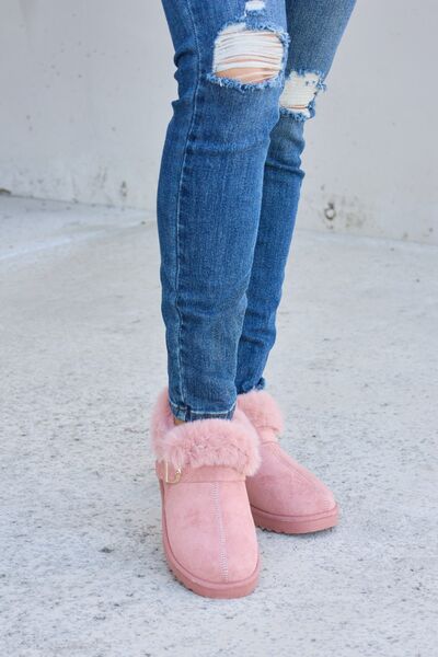 Forever Link Furry Chunky Thermal Ankle Boots - shoes - PINK - Bella Bourget