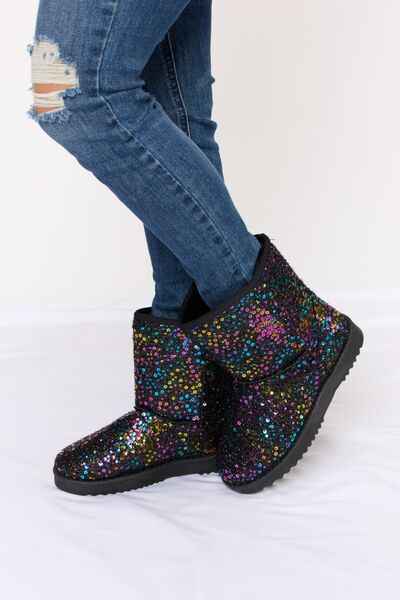 Forever Link Sequin Thermal Flat Boots - shoes - MULT/BK - Bella Bourget