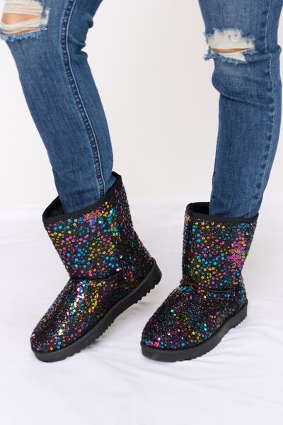 Forever Link Sequin Thermal Flat Boots - shoes - MULT/BK - Bella Bourget