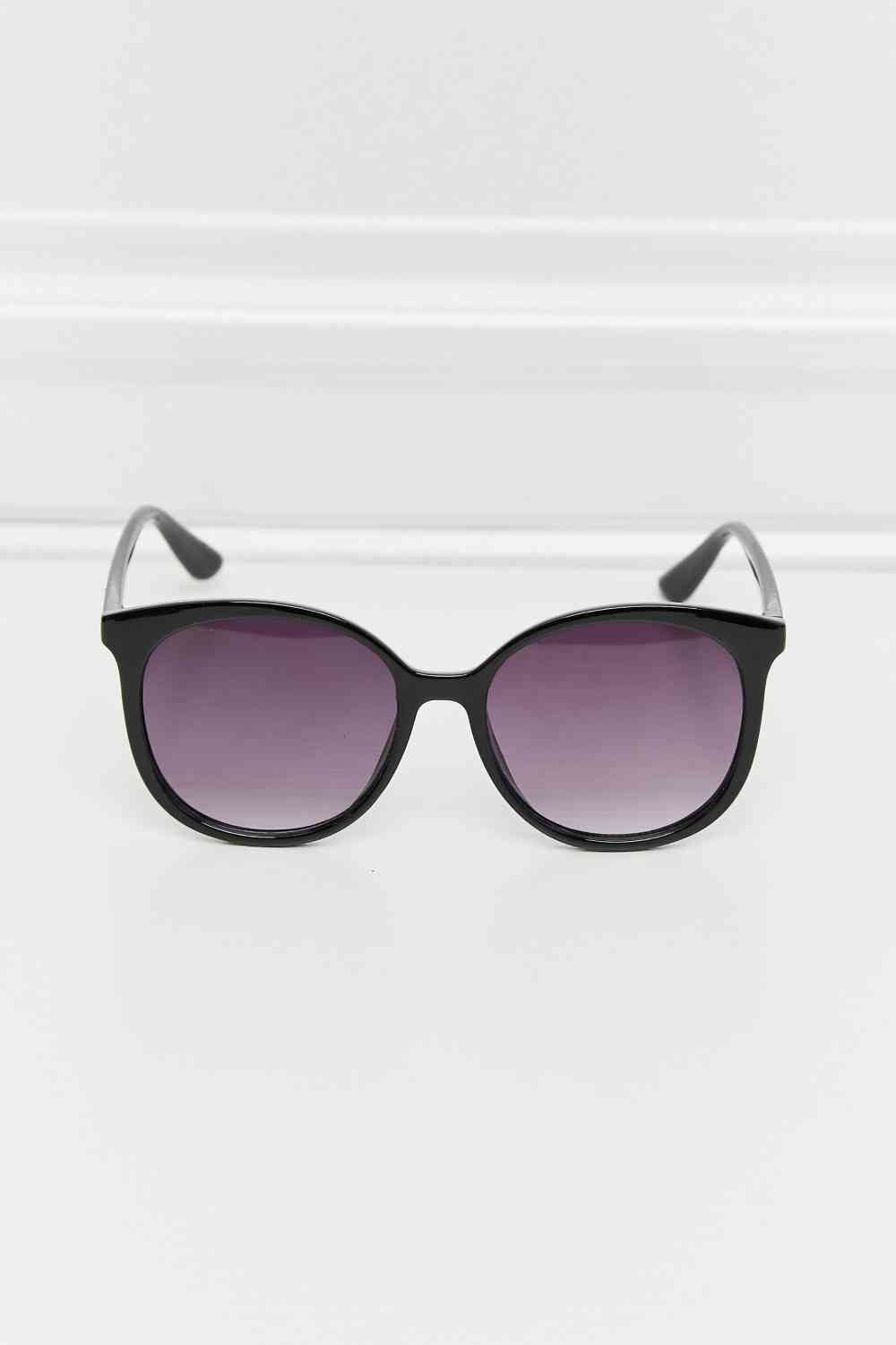 Full Rim Sunglasses - sunglasses - Black - Bella Bourget